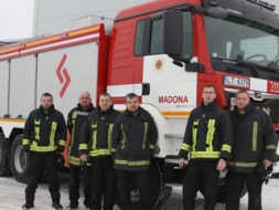 VUGD jauna ugunsdzēsības autocisterna