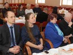 Trešās lūgšanu brokastis Madonā