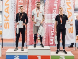 Kuldīgā Latvijas čempionātā telpās Madonai divas medaļas
