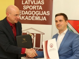 Paraksta sadarbības līgumu ar LSPA