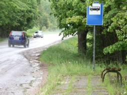 Autobusu saraksti pieturās