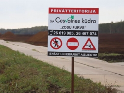 Pēc pratināšanas izdara pašnāvību
