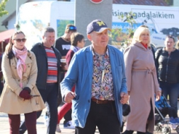 “Ģitāristu sesija” nav aiz kalniem