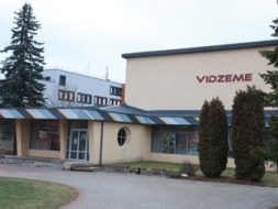 Parakstu vākšanai gatavojas vēlēšanu komisijas arī novados