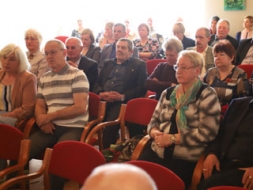 Aicina černobiliešus pašiem būt prasīgākiem