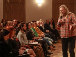 Vecāku konference uzrunā daudzus