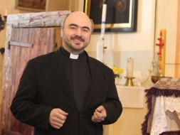 Dāvina bildināšanas gredzenus