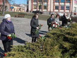 Piemin 71. gadskārtu kopš deportācijām