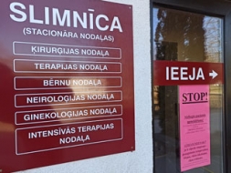 Situācija ietekmē arī slimnīcu darbu