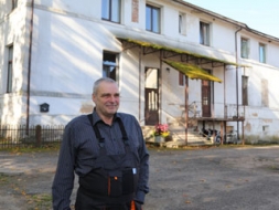 Īres nams veciem cilvēkiem