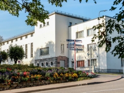 Madonas kultūras nams gaida