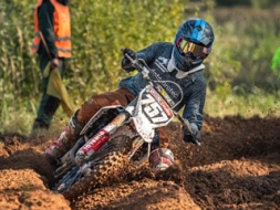 Motokrosā kopš bērnības