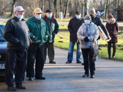 Protestē pret izmaiņām pasta nodaļas darbā
