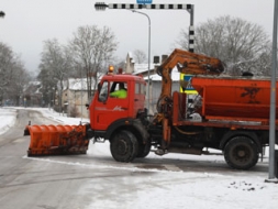 Pastiprināti veic ziemas dienesta darbus