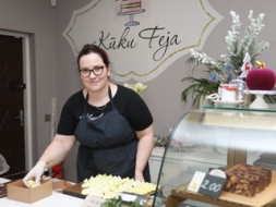 Kūkas vispirms “apēd ar acīm”
