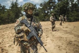 Aicina rezerves karavīrus piedalīties militārajās mācībās