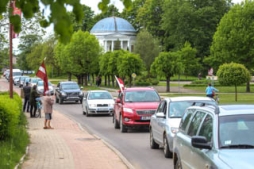 Policija veic resorisko pārbaudi