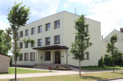 Pārcelsies uz jaunām telpām