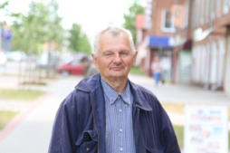 Kā bitei visu aizvākot