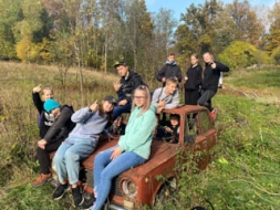 Jaunieši no MFC „13. km”  dodas pārgājienā