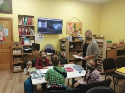 Dalītais mācību process rada grūtības visiem