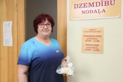 Madonas slimnīcā šogad pirmā – meitenīte
