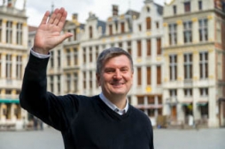 “Briseles pastkartes” – ceļvedis citādajā