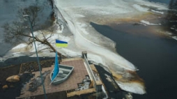 Pauž un sniedz atbalstu Ukrainai