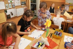 Uzmundrinājums Ukrainai dažādos veidos
