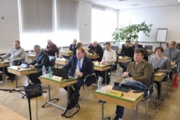 Iespējams, jāveido  motivējoša piemaksu sistēma
