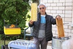 Biškopji  tiekas seminārā Dzelzavā