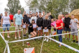 Latviešu un ukraiņu jauniešu nometnē