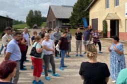 Iepazīst piena lopkopības saimniecību pieredzi