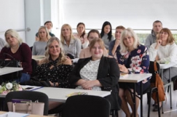 Mācības uzsāk sociālie rehabilitētāji