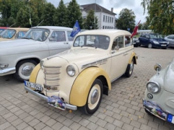 Varakļānus pierūcināja retro spēkrati