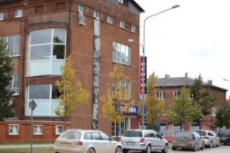 Laikmetīgā māksla Madonas centrā