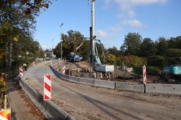 Jaunkalsnavā pārbūvē tiltu pār Vesetas upi