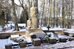 Dzimšanas dienā atceras pulkvedi Oskaru Kalpaku