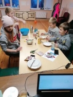 Veidojas stipras tradīcijas