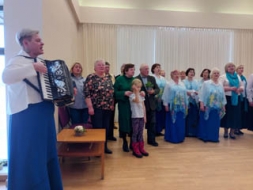 „Pasmaidi, sirds gaiša kļūs!”