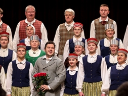 Novada kori saņem ceļazīmi uz Dziesmu svētkiem