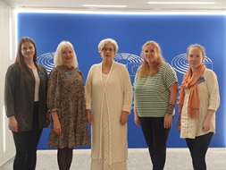 Sandra Kalniete demokrātijas sardzē