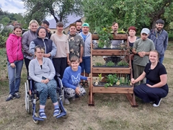 Projekta ietvaros darbojas un gūst jaunas zināšanas