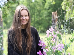 Veido florista nākotnes dārzu Botanica Florens