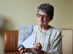 Izveido Martas Bārbales dzejas grāmatu