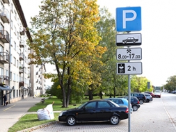 Autovadītāji nerespektē zīmes