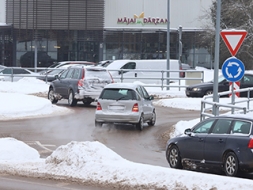 Sānslīdes ir agresīva braukšana, kas tiek sodīta