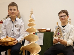 Skolēnu mācību uzņēmumu parāde
