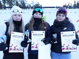 Latvijas kausa izcīņā — sals un sniegputenis