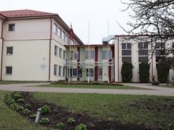 Nosaka piecu 1. klašu skaitu Madonā
